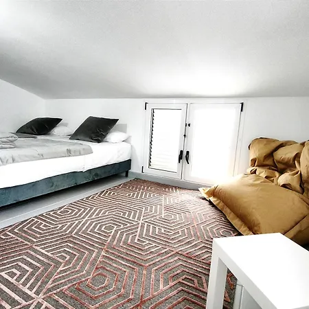 Pamro - Jaccuzi - Fitness Area - Free Wifi - Pool - Modern & Comfortable - Sunnygolf *