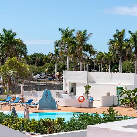 Rooftop Jaccuzi - Pool - Fitness Area - Free Wifi - Air Conditioner - Pool - Modern & Comfortable - Sunnygolf Bungalow Maspalomas (Gran Canaria)